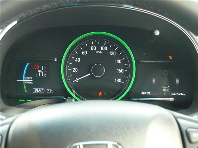 シャトル ハイブリッドZ ホンダセンシング 衝突軽減 レーダークルコン カーテンエアバック LEDライト 前席シートヒーター メモリナビ Bカメラ USB接続 DVD パワーウィンドウ オートライト ナビTV 地デジ ETC スマートキー(21枚目)