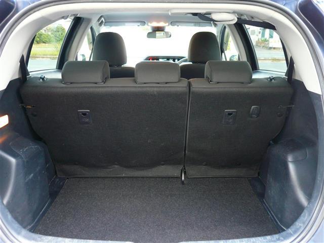 アクア Sスタイルブラック AUX端子 ECOモード SDナビゲーション ブルートゥース AHB バックモニタ- ナビTV イモビライザー スマートキープッシュスタート 1オーナー AUTOライト Wエアバッグ キーフリ 1セグ(18枚目)