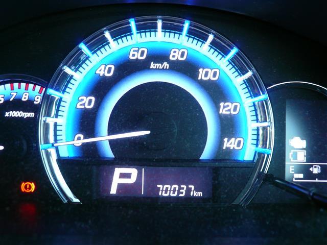 スペーシアカスタム GS ☆禁煙車☆社外ナビ ☆片側パワースライドドア☆LEDルームランプ☆KENWOODスピーカー☆オートライト☆HID☆バックカメラ☆ステアリングリモコン☆Fフォグランプ☆ドライブレコーダー(23枚目)