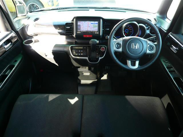 Ｎ－ＢＯＸカスタム Ｇ・ターボパッケージ　バツクカメラ　パワーウインドウ　スマートキープッシュスタート　ＥＳＣ　キーレスエントリー　ＡＵＴＯライト　ＡＢＳ　助手席エアバック　パワーステアリング　ターボ　オートエアコン　エアバック　ＳＤナビ（24枚目）