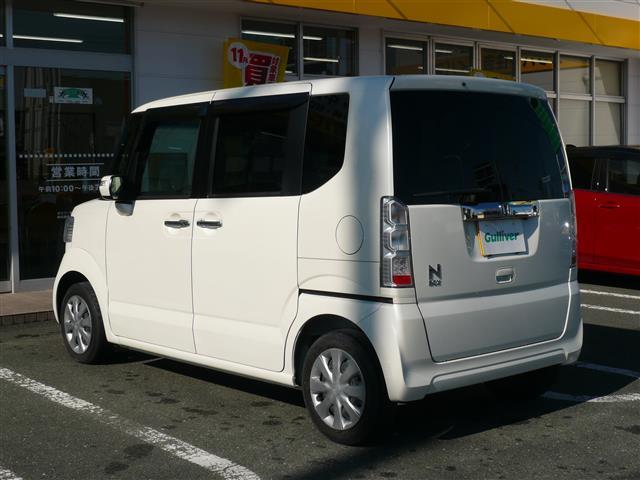 Ｎ－ＢＯＸ Ｇ・Ｌパッケージ　Ｉ－ＳＴＯＰ　ベンチ席　カラーバックモニター　全席ＰＷ　ナビテレビ　地ＴＶ　ＡＡＣ　横滑り防止　スマートキー　ＤＶＤ再生　ＡＢＳ　ＥＴＣ　キーレスＥ　パワーステアリング　運転席エアバッグ　ＳＤ（5枚目）
