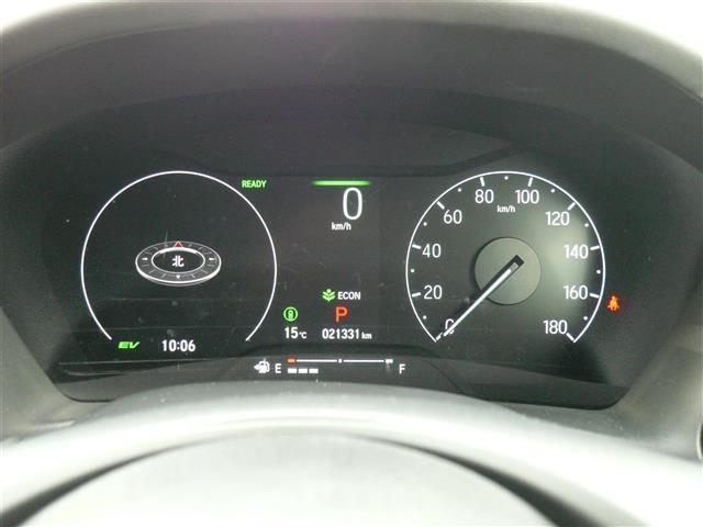 ヴェゼル ｅ：ＨＥＶ　Ｚ　ＬＤＡ　衝突回避支援ブレーキ機能　１オナ　追従　スマキ　ＢＴオーディオ　Ｐトランク　フルオートエアコン　Ｄレコ　エアバッグ　両席エアバック　Ｒカメ　パワーウィンドウ　ＬＥＤランプ　ソナー　シートヒータ（10枚目）