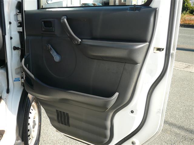 キャリイトラック ＫＣエアコン・パワステ　エヤコン　ＰＳ　ＵＳＢ　１オーナー車（15枚目）