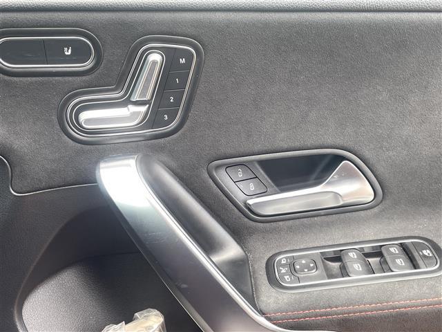 Ａクラス Ａ１８０　スタイル　Ｂｌｕｅｔｏｏｔｈオーディオ　レーンキープアシスト　リアビューカメラ　ＬＥＤ　衝突被害軽減　Ａライト　ナビＴＶ　ＥＴＣ車載器　パワーシート　スマートキー　アダクティブクルーズコントロール　エアコン（16枚目）