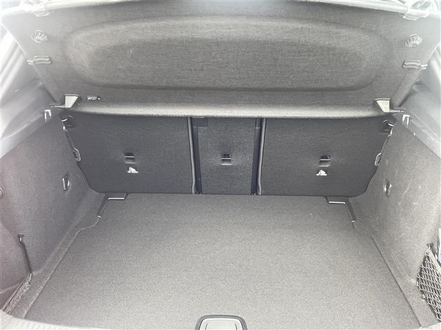 Ａクラス Ａ１８０　スタイル　Ｂｌｕｅｔｏｏｔｈオーディオ　レーンキープアシスト　リアビューカメラ　ＬＥＤ　衝突被害軽減　Ａライト　ナビＴＶ　ＥＴＣ車載器　パワーシート　スマートキー　アダクティブクルーズコントロール　エアコン（18枚目）