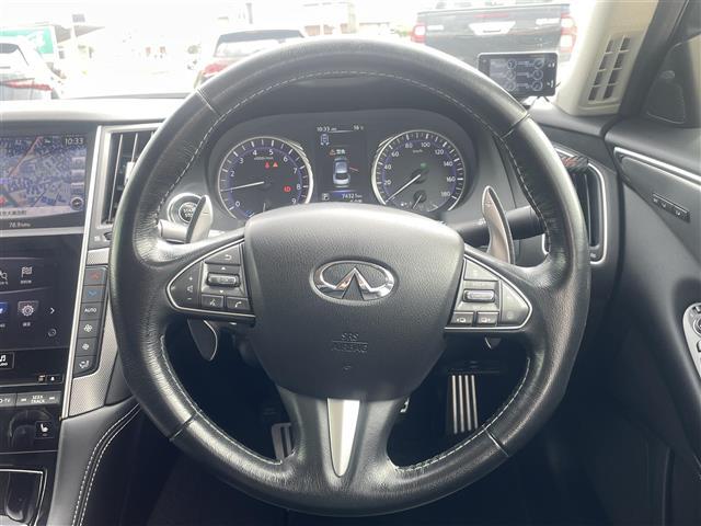 スカイライン 350GT ハイブリッド タイプSP アラウンドビューモニター/社外ダウンサス 本革 ローダウン 電動シート LEDヘッド インテリジェントエアコン クルーズコントロール シートヒーター HDDナビ ドラレコ ETC 寒冷地 ナビTV(4枚目)