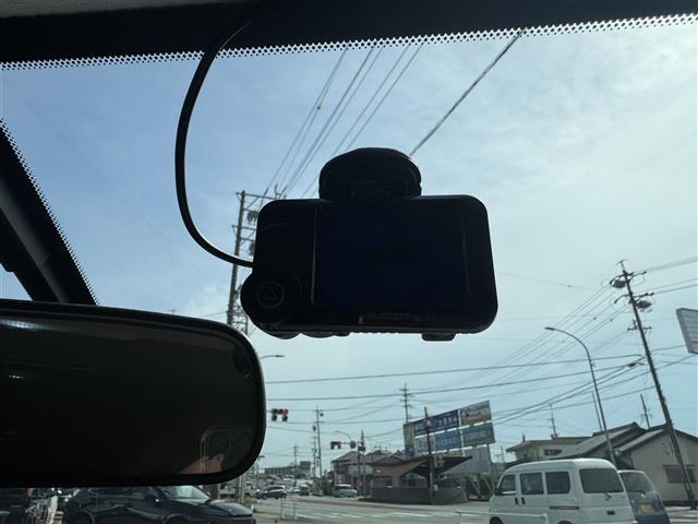 ノート ニスモ S バックモニター ドラレコ 助手席エアバック SDナビ 運転席エアバック ナビ DVD フルオートエアコン ETC車載器 キーレス パワーステアリング LEDへッドライト(9枚目)