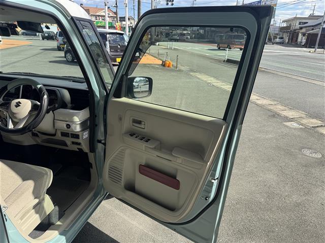 スペーシア ハイブリッドＸ　両側パワードア　スマートエントリー　シ－トヒ－タ－　ＥＴＣ車載器　ブルートゥース　ｉ－ｓｔｏｐ　フリーキー　ナビＴＶ　サイドエアバック　ダブルエアバック　ＶＤＣ　ＡＡＣ　ＳＤナビゲーション　ＤＶＤ再生（17枚目）