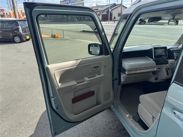 スペーシア ハイブリッドＸ　両側パワードア　スマートエントリー　シ－トヒ－タ－　ＥＴＣ車載器　ブルートゥース　ｉ－ｓｔｏｐ　フリーキー　ナビＴＶ　サイドエアバック　ダブルエアバック　ＶＤＣ　ＡＡＣ　ＳＤナビゲーション　ＤＶＤ再生（19枚目）