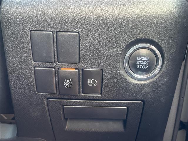 ヴェルファイア ２．５Ｚ　ＢＩＧＸナビ／フリップダウンモニター　車線逸脱　ｂｌｕｅｔｏｏｔｈ　両自動ドア　地デジ　エアロ　Ｂカメラ　オートクルーズコントロール　ダブルエアコン　ＬＥＤライト　横滑り防止装置付き　ＥＴＣ　ＤＶＤ（8枚目）