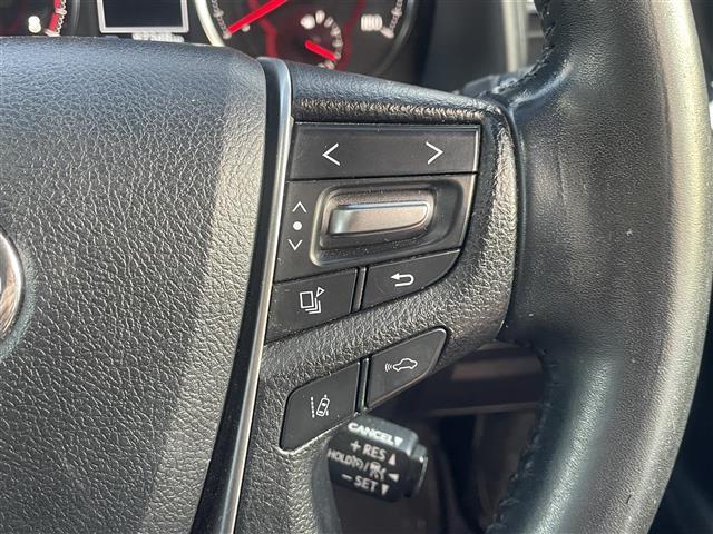 ヴェルファイア ２．５Ｚ　ＢＩＧＸナビ／フリップダウンモニター　車線逸脱　ｂｌｕｅｔｏｏｔｈ　両自動ドア　地デジ　エアロ　Ｂカメラ　オートクルーズコントロール　ダブルエアコン　ＬＥＤライト　横滑り防止装置付き　ＥＴＣ　ＤＶＤ（13枚目）