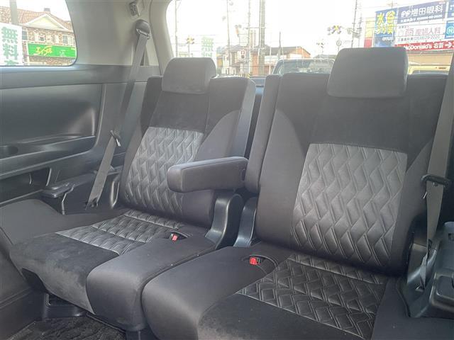 ヴェルファイア ２．５Ｚ　ＢＩＧＸナビ／フリップダウンモニター　車線逸脱　ｂｌｕｅｔｏｏｔｈ　両自動ドア　地デジ　エアロ　Ｂカメラ　オートクルーズコントロール　ダブルエアコン　ＬＥＤライト　横滑り防止装置付き　ＥＴＣ　ＤＶＤ（17枚目）