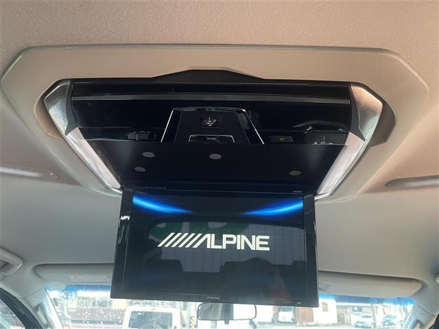 ヴェルファイア ２．５Ｚ　ＢＩＧＸナビ／フリップダウンモニター　車線逸脱　ｂｌｕｅｔｏｏｔｈ　両自動ドア　地デジ　エアロ　Ｂカメラ　オートクルーズコントロール　ダブルエアコン　ＬＥＤライト　横滑り防止装置付き　ＥＴＣ　ＤＶＤ（19枚目）