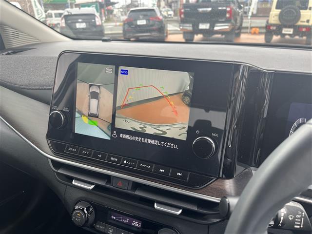 オーラ Ｇ　レザーエディション　ワンオーナ　追突防止　地デジ　２．０ＥＴＣ　横滑り防止　Ｂｌｕｅｔｏｏｔｈ　レーダークルーズ　本革　ＬＥＤ　ドライブレコーダー　インテリジェントキー　キーレスエントリー　オートエアコン　ＡＢＳ　ＩＳＳ（2枚目）