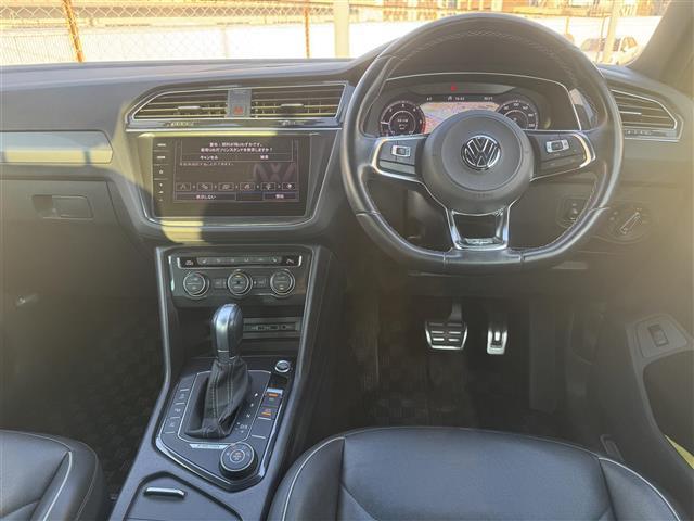 ティグアン ＴＤＩ　４モーション　Ｒライン　ブラックスタイル（31枚目）