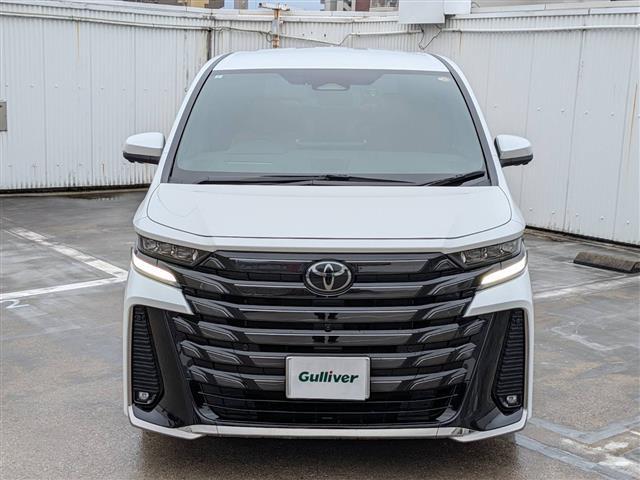 ヴェルファイアハイブリッド Z プレミア オートリアゲート 衝突被害軽減ブレーキ Bluetooth接続 USB接続 Bモニター ダブルエアコン ムーンR フルセグ地デジTV 両側Pスライドドア レーンキープ ナビテレビ エアバッグ キーレス(5枚目)