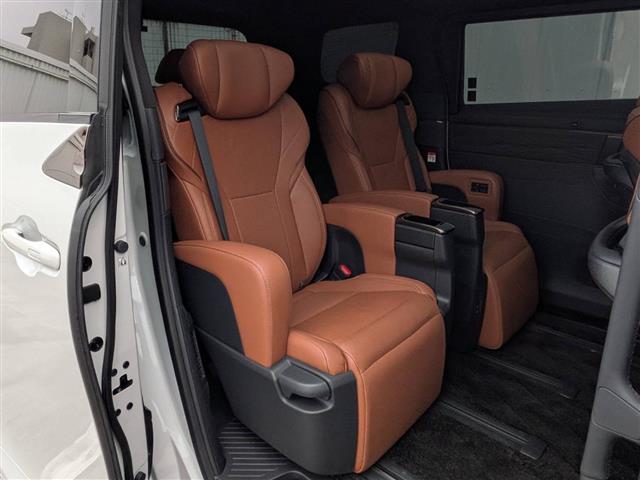 ヴェルファイアハイブリッド Z プレミア オートリアゲート 衝突被害軽減ブレーキ Bluetooth接続 USB接続 Bモニター ダブルエアコン ムーンR フルセグ地デジTV 両側Pスライドドア レーンキープ ナビテレビ エアバッグ キーレス(18枚目)