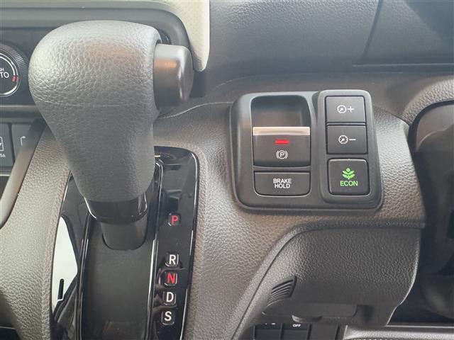 N-BOX L 衝突回避支援ブレーキ I-STOP クリソナ PW アダプティブクルコン パワステ bluetooth 車線逸脱 テレビ スマ-トキ- 横滑り防止 ETC車載器 LEDライト エアコン付き キーレス付(14枚目)