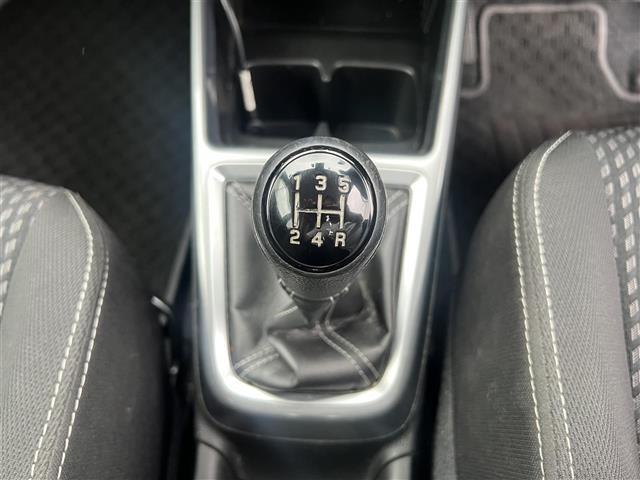 スイフト RS 5速ミッション セーフティパッケージ 社外ディスプレイオーディオ Bluetooth バックカメラ ドライブレコーダー ビルトインETC 純正16インチアルミホイール 運転席シートヒーター ナビ(34枚目)