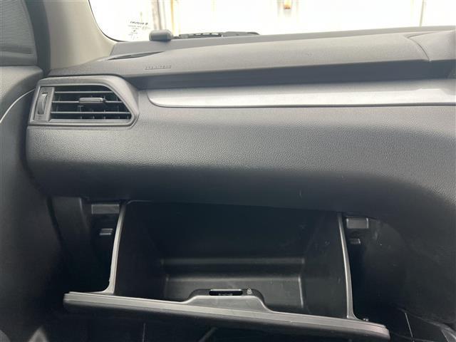 スイフト RS 5速ミッション セーフティパッケージ 社外ディスプレイオーディオ Bluetooth バックカメラ ドライブレコーダー ビルトインETC 純正16インチアルミホイール 運転席シートヒーター ナビ(37枚目)