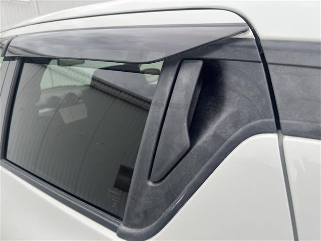 スイフト RS 5速ミッション セーフティパッケージ 社外ディスプレイオーディオ Bluetooth バックカメラ ドライブレコーダー ビルトインETC 純正16インチアルミホイール 運転席シートヒーター ナビ(41枚目)