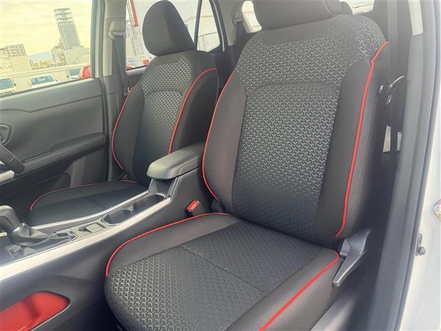 ライズ Ｚ　パノラミックビューパッケージ　ブラインドスポットモニター　リアクロストラフィックアラート　ブラック＆パールホワイト　ビルトインＥＴＣ　スマートアシスト　スマートキー×２　マルチビューカメラ　ＵＳＢ接続（13枚目）