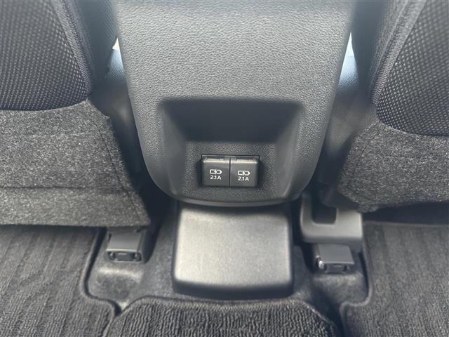 ライズ Ｚ　パノラミックビューパッケージ　ブラインドスポットモニター　リアクロストラフィックアラート　ブラック＆パールホワイト　ビルトインＥＴＣ　スマートアシスト　スマートキー×２　マルチビューカメラ　ＵＳＢ接続（35枚目）