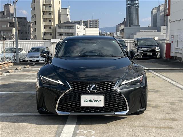 ＩＳ ＩＳ３００　バージョンＬ　ＡＨＢ　ＤＶＤ再生　ムーンルーフ　レザーシート　レーダークルーズ　エアシート　地デジ　Ｂｌｕｅｔｏｏｔｈ　シートヒーター　ＥＴＣ２．０　アイドリングストップ　ＬＥＤヘッドランプ　バックカメラ　ターボ（5枚目）