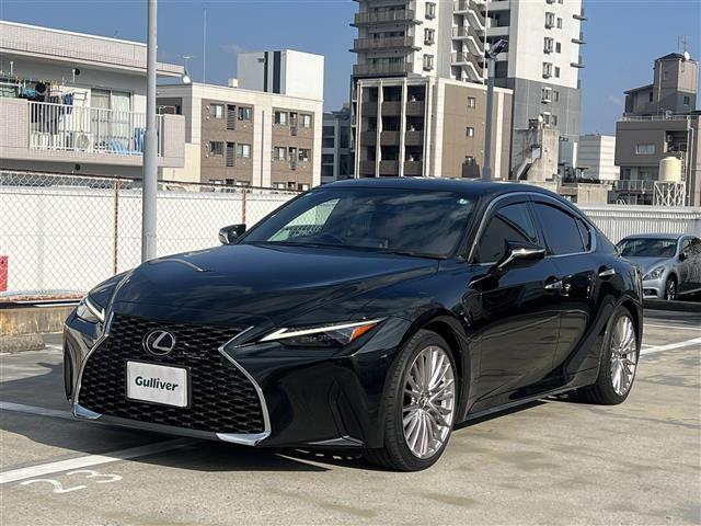 ＩＳ ＩＳ３００　バージョンＬ　ＡＨＢ　ＤＶＤ再生　ムーンルーフ　レザーシート　レーダークルーズ　エアシート　地デジ　Ｂｌｕｅｔｏｏｔｈ　シートヒーター　ＥＴＣ２．０　アイドリングストップ　ＬＥＤヘッドランプ　バックカメラ　ターボ（6枚目）