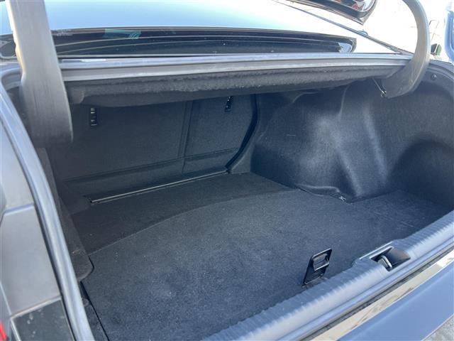 ＩＳ ＩＳ３００　バージョンＬ　ＡＨＢ　ＤＶＤ再生　ムーンルーフ　レザーシート　レーダークルーズ　エアシート　地デジ　Ｂｌｕｅｔｏｏｔｈ　シートヒーター　ＥＴＣ２．０　アイドリングストップ　ＬＥＤヘッドランプ　バックカメラ　ターボ（12枚目）