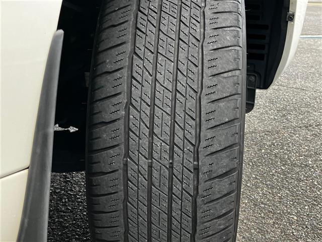 ランドクルーザープラド TX Lパッケージ リアカメラ 追従クルーズ BTオーディオ 車線逸脱 パーキングセンサー 1オ-ナ- スマートキ ヒーター キーレスエントリー 3列席 DVD再生可 エアコン LEDランプ レザー パートタイム4WD(41枚目)