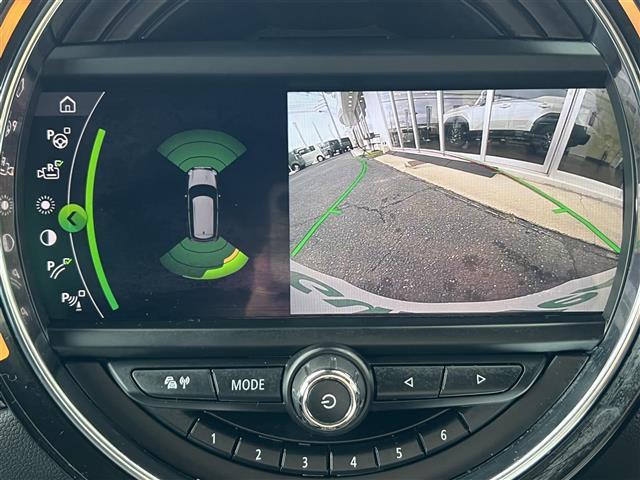 MINI クーパーD クラブマン スマキー LEDヘッド Aクルコン NAVI リヤビューカメラ ETC車載器 オートライト ターボ車 ブルートゥース(2枚目)