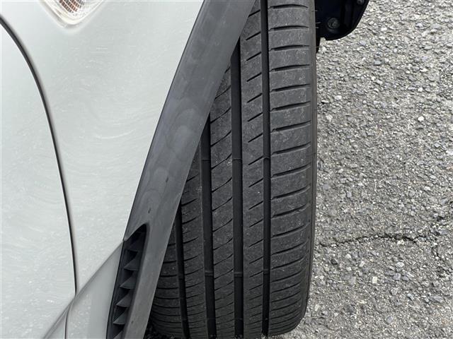 MINI クーパーD クラブマン スマキー LEDヘッド Aクルコン NAVI リヤビューカメラ ETC車載器 オートライト ターボ車 ブルートゥース(9枚目)