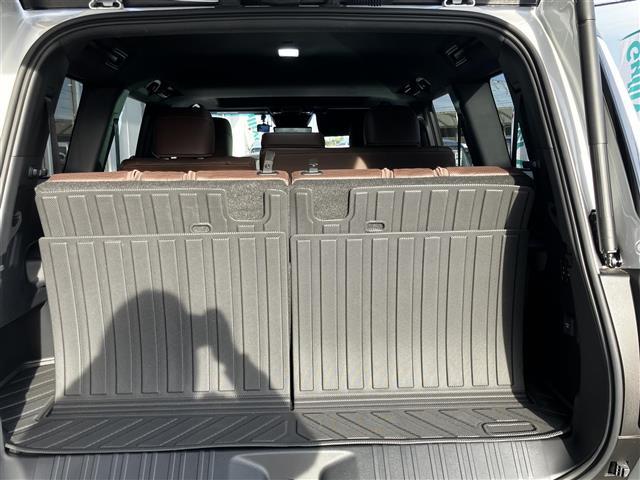 ランドクルーザー250 ZX パノラミックビュー パワーリアゲート ワンオ-ナ- Bluetooth LED ETC2.0 サンル-フ 電動格納サードシート ルーフレール 寒冷地仕様 シートヒーター ドラレコ パワーシート 4WD(19枚目)