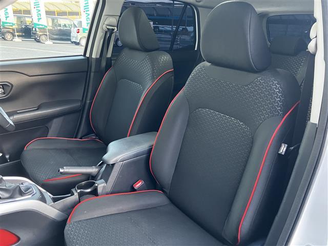 ライズ Ｚ　追従クルーズ　ＢＬＵＥＴＯＯＴＨ　車線逸脱　シートＨ　アイドリングＳＴＯＰ　フルセグテレビ　横滑り防止機能　オートライト　ＬＥＤヘッドライト　寒冷地仕様　１オーナー車　エアバッグ　スマートキ　４ＷＤ車（17枚目）