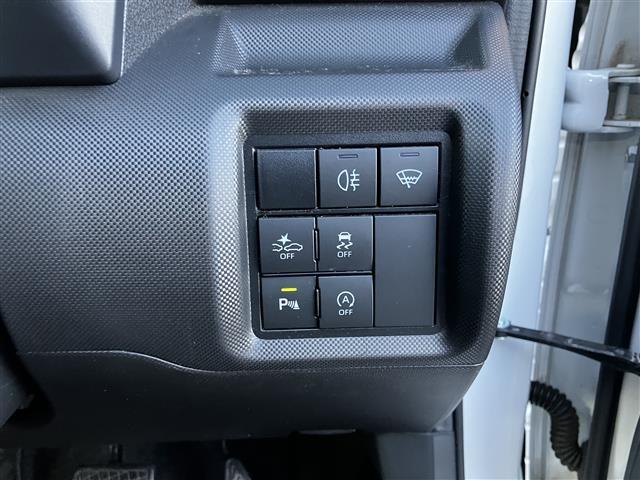 ライズ Ｚ　追従クルーズ　ＢＬＵＥＴＯＯＴＨ　車線逸脱　シートＨ　アイドリングＳＴＯＰ　フルセグテレビ　横滑り防止機能　オートライト　ＬＥＤヘッドライト　寒冷地仕様　１オーナー車　エアバッグ　スマートキ　４ＷＤ車（19枚目）