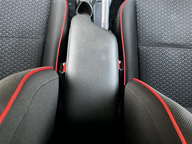 ライズ Ｚ　追従クルーズ　ＢＬＵＥＴＯＯＴＨ　車線逸脱　シートＨ　アイドリングＳＴＯＰ　フルセグテレビ　横滑り防止機能　オートライト　ＬＥＤヘッドライト　寒冷地仕様　１オーナー車　エアバッグ　スマートキ　４ＷＤ車（29枚目）