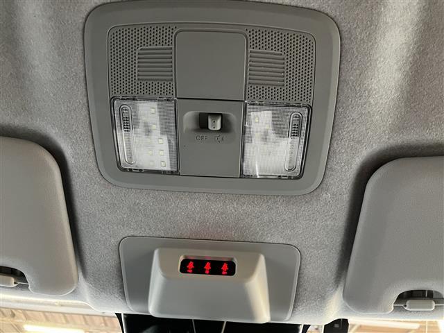 ライズ Ｚ　追従クルーズ　ＢＬＵＥＴＯＯＴＨ　車線逸脱　シートＨ　アイドリングＳＴＯＰ　フルセグテレビ　横滑り防止機能　オートライト　ＬＥＤヘッドライト　寒冷地仕様　１オーナー車　エアバッグ　スマートキ　４ＷＤ車（31枚目）