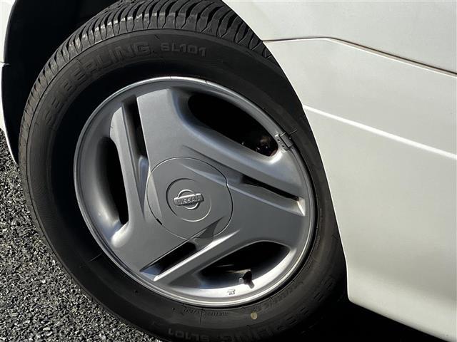 セレナ Ｊ－Ｖパック（2枚目）