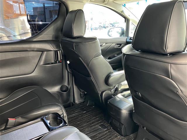 アルファード ２．５Ｓ　Ｂｌｕｅｔｏｏｔｈ音楽　両側電動パワースライドドア　ＬＫＡＳ　クリソナ　ＡＨＢ　サンル－フ　地上デジタル　Ｗエアコン　フルオートエアコン　横滑り防止　ナビ＆ＴＶ　パワーステアリング　ＬＥＤランプ　ＳＤ（23枚目）