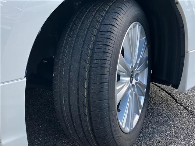 アルファード ２．５Ｓ　Ｂｌｕｅｔｏｏｔｈ音楽　両側電動パワースライドドア　ＬＫＡＳ　クリソナ　ＡＨＢ　サンル－フ　地上デジタル　Ｗエアコン　フルオートエアコン　横滑り防止　ナビ＆ＴＶ　パワーステアリング　ＬＥＤランプ　ＳＤ（37枚目）