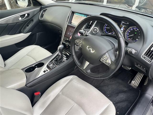 スカイライン 350GTハイブリッドタイプSPクールエクスクルシブ 純正ナビ フルセグTV BOSE BluetoothAudio アラウンドビューカメラ インテリジェントセーフティ レザーシート(10枚目)