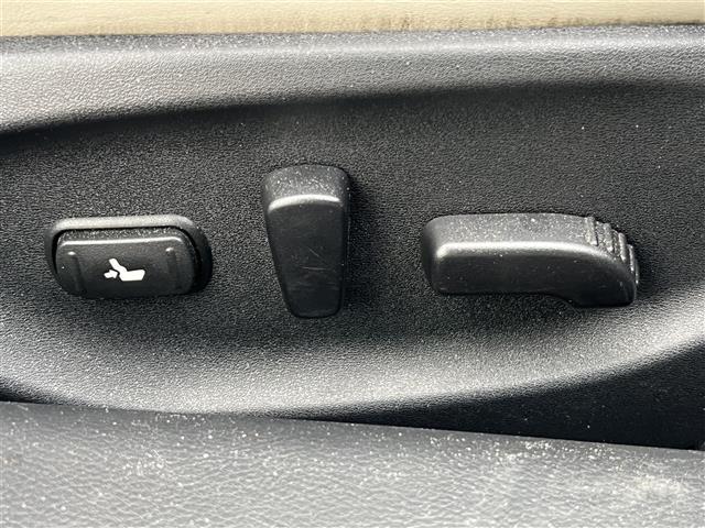 スカイライン 350GTハイブリッドタイプSPクールエクスクルシブ 純正ナビ フルセグTV BOSE BluetoothAudio アラウンドビューカメラ インテリジェントセーフティ レザーシート(12枚目)