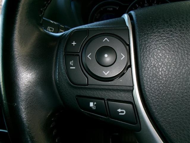 ヴォクシー ハイブリッドZS 煌 BT接続 Wエアコン 車線逸脱警告 衝突被害軽減 バックモニター アイドリングストップ 地デジ オートエアコン SD ナビTV ETC2.0 キーフリー 横滑り防止 3列シート DVD ABS エアロ(23枚目)