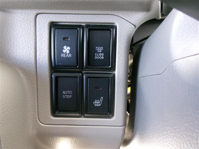 エブリイワゴン ＰＺターボスペシャル　ルーフ雹被害　両側パワ－スライドドア　車線逸脱防止　ワンオーナ　キーレススタートシステム　Ｂソナー　運転席シートヒーター　ＥＳＣ　ブルートゥースオーディオ　ＵＳＢ　パートタイム４ＷＤ　ナビ・ＴＶ　ＰＷ（10枚目）