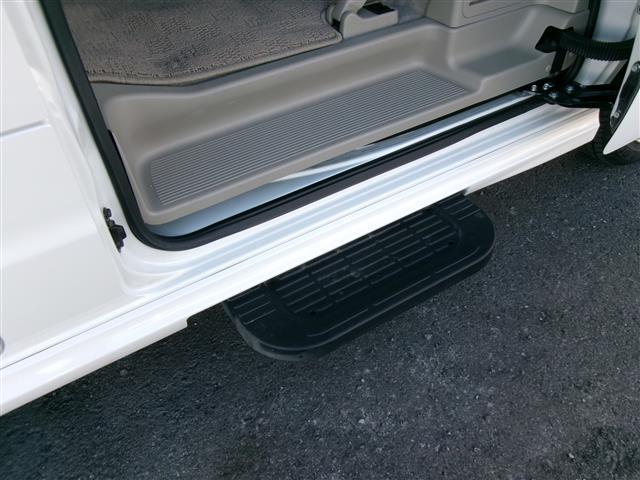 エブリイワゴン ＰＺターボスペシャル　ルーフ雹被害　両側パワ－スライドドア　車線逸脱防止　ワンオーナ　キーレススタートシステム　Ｂソナー　運転席シートヒーター　ＥＳＣ　ブルートゥースオーディオ　ＵＳＢ　パートタイム４ＷＤ　ナビ・ＴＶ　ＰＷ（25枚目）