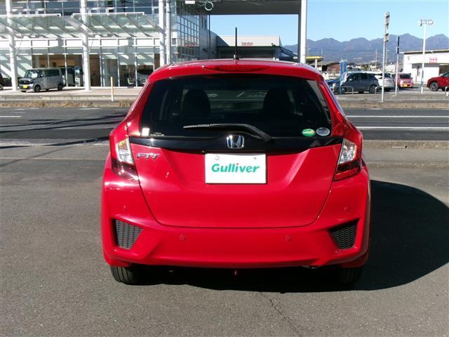 フィット １３Ｇ・Ｆパッケージ　ブルートゥース　ワンオーナー車　ＬＥＤライト　ＤＶＤ再生可能　スマ－トキ－　Ａライト　ＶＳＡ　ＥＴＣ付き　地デジＴＶ　助手席エアバッグ　メモリーナビ　Ｒカメラ　オートエアコン　エアバック　ＰＳ　Ｄレコ（23枚目）