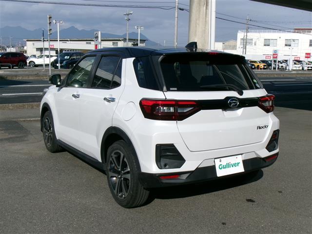ロッキー プレミアム　衝突軽減システム　ＢＴオーディオ　シートＨ　ＥＴＣ車載器　車線逸脱警報　ＵＳＢ　スマ－トキ－　クルーズコントロール　地デジ　キーフリーシステム　サイドエアバッグ　エアコン　エアバッグ　ドラレコ　ＡＢＳ（32枚目）