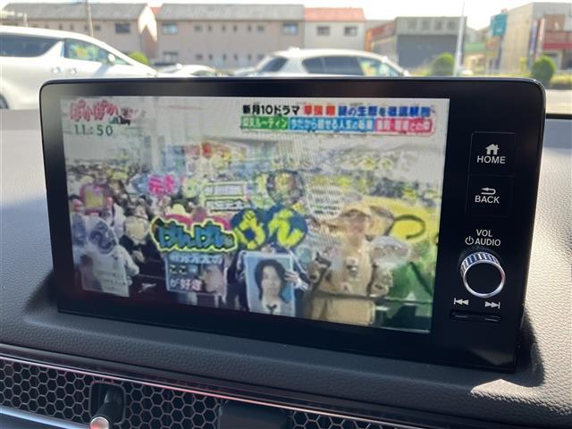 シビック タイプＲ　登録済未使用車　ホンダセンシング　ホンダコネクトディスプレイ　バックカメラ　Ｂｌｕｅｔｏｏｔｈ　フルセグＴＶ　ＡｐｐｌｅＣａｒＰｌａｙ　ＡｎｄｒｏｉｄＡｕｔｏ　スマートキー　プッシュスタート　ＥＴＣ（24枚目）