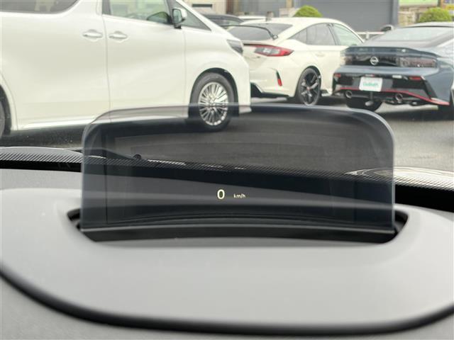ＭＩＮＩ ジョンクーパーワークス　インテリジェントセーフティ　純正ディスプレイオーディオ　バックガイドカメラ　ＡｐｐｌｅＣａｒＰｌａｙ　ＡｎｄｒｏｉｄＡｕｔｏ　Ｂｌｕｅｔｏｏｔｈ　コーナーセンサー　ＨＵＤ　パドルシフト　ミラー型ＥＴＣ（20枚目）